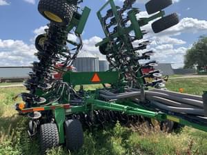 2013 John Deere 1890 Image