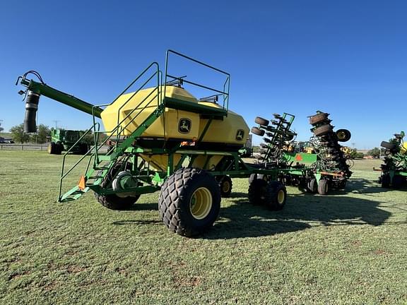 Image of John Deere 1890 equipment image 4