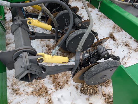 Image of John Deere 1895 equipment image 4