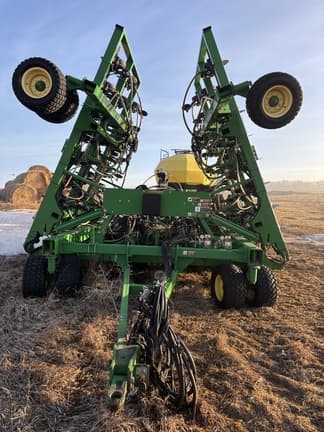 Image of John Deere 1895 equipment image 1