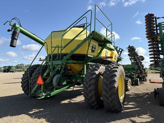 Image of John Deere 1895 equipment image 3