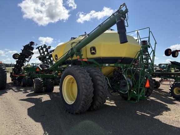 Image of John Deere 1895 equipment image 2