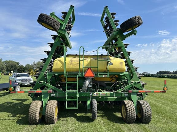 Image of John Deere 1990 equipment image 4