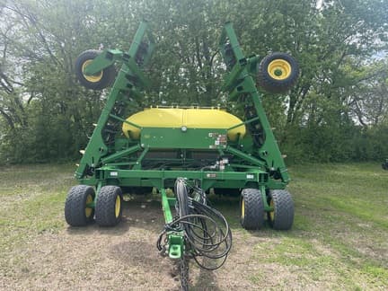 Image of John Deere 1990 equipment image 1