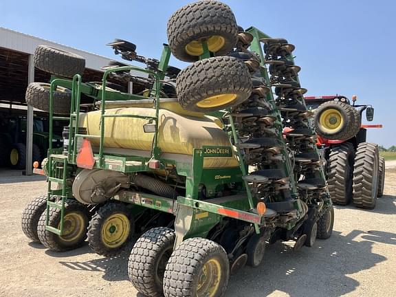 Image of John Deere 1990 equipment image 2