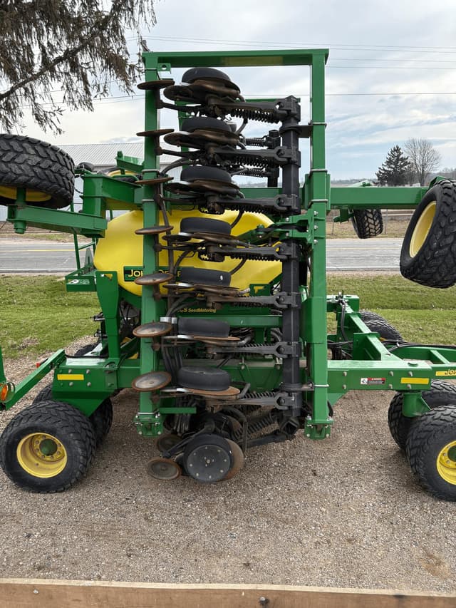 Image of John Deere 1990 equipment image 4