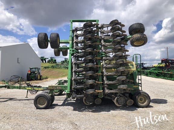 Image of John Deere 1990 equipment image 3