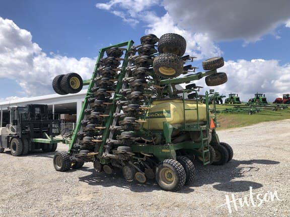 Image of John Deere 1990 equipment image 4