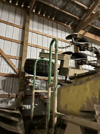 Image of John Deere 1990 equipment image 4