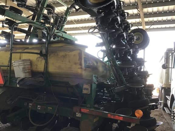 Image of John Deere 1990 equipment image 2