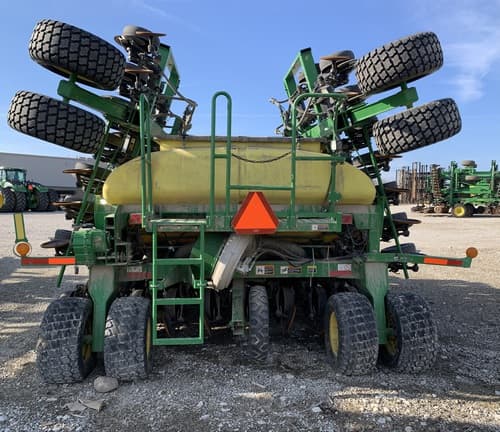 Image of John Deere 1990 equipment image 4