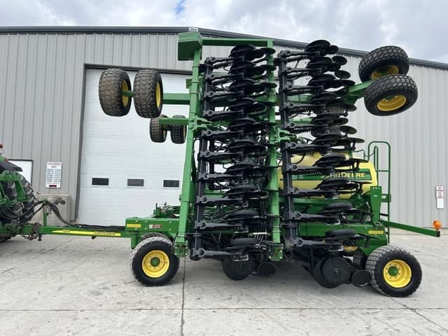 Image of John Deere 1990 equipment image 2