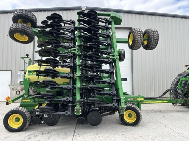 Image of John Deere 1990 equipment image 3