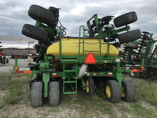 Image of John Deere 1990 equipment image 2
