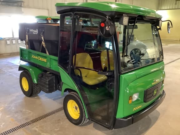 Image of John Deere 2020A equipment image 3