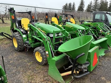 Main image John Deere 2025R