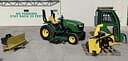 2013 John Deere 2032R Image