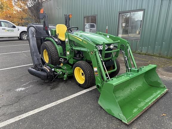 Image of John Deere 2032R equipment image 1