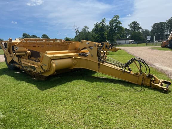 Image of John Deere 2112C equipment image 1