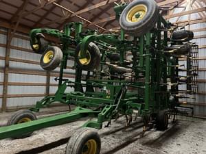 2013 John Deere 2210 Image