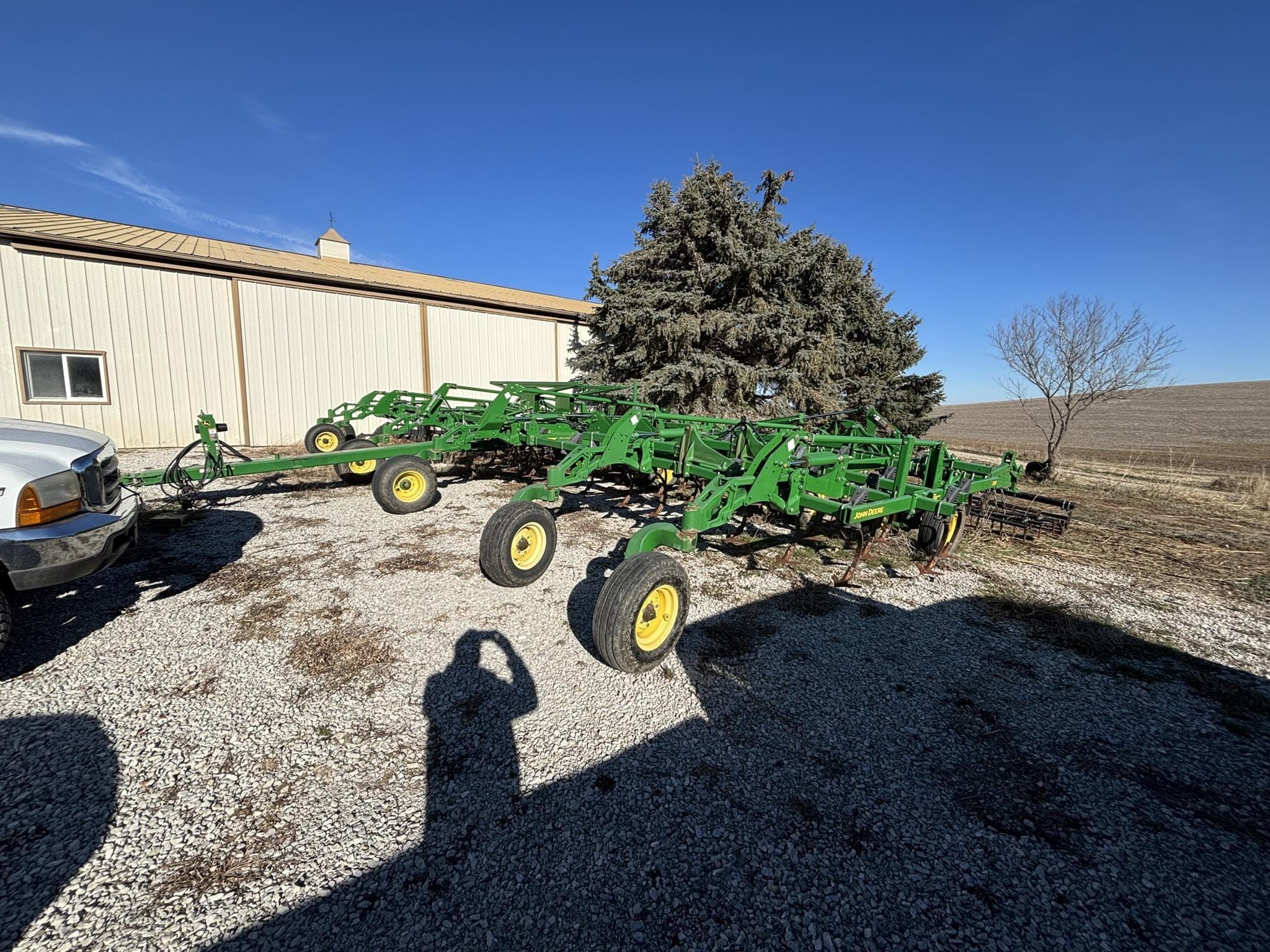 Main image John Deere 2210