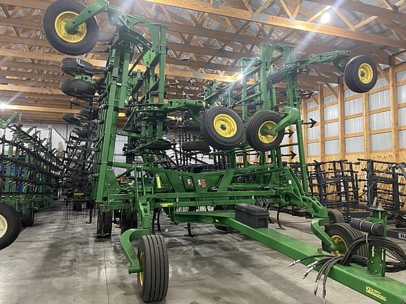 Image of John Deere 2210 Primary image