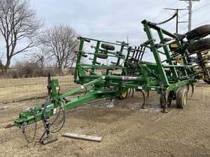 2013 John Deere 2210 Image