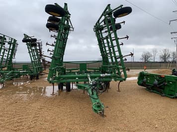 Main image John Deere 2210L