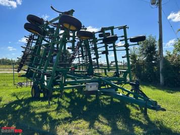 Main image John Deere 2210L