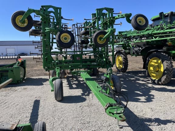 Image of John Deere 2230FH equipment image 1