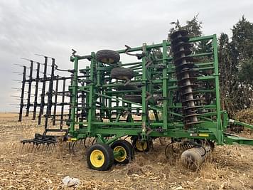 Main image John Deere 2310