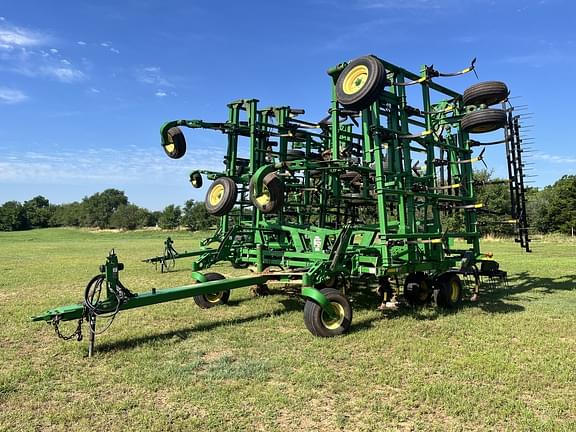 Image of John Deere 2410 Primary image