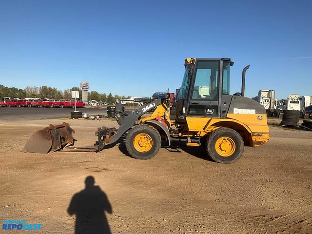 Image of John Deere 244J equipment image 1