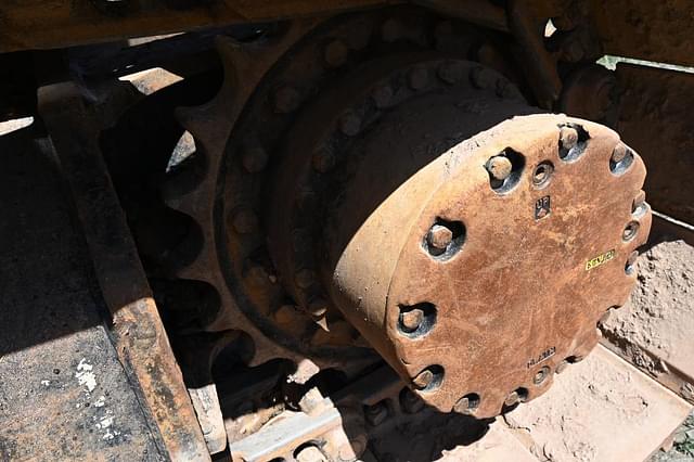 Thumbnail image John Deere 245G LC 36