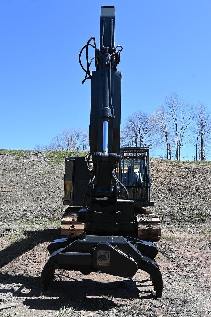 Main image John Deere 245G LC 8