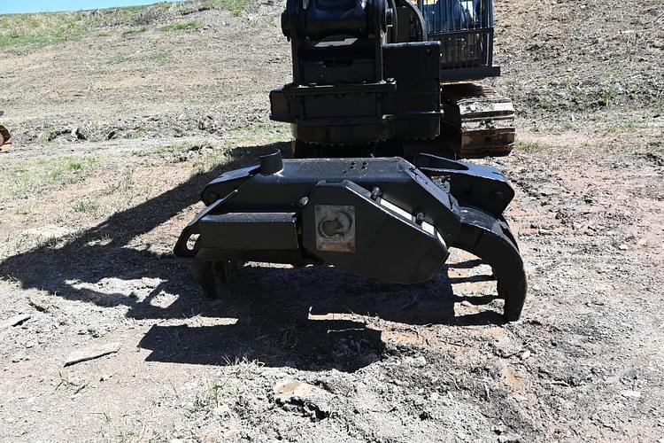 Main image John Deere 245G LC 9