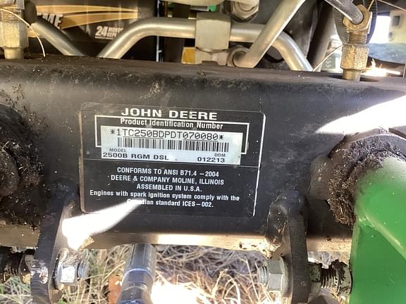 Image of John Deere 2500B equipment image 3