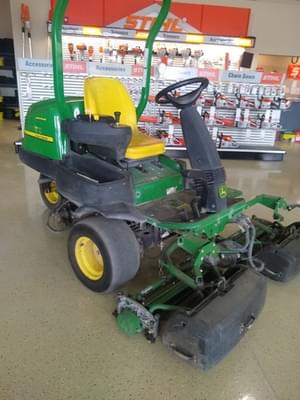 2013 John Deere 2500E Image