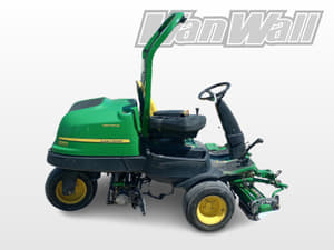 2013 John Deere 2500E Image