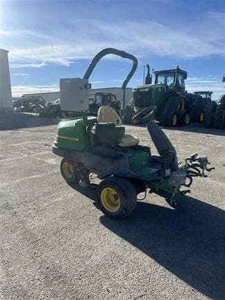 Image of John Deere 2500E equipment image 1