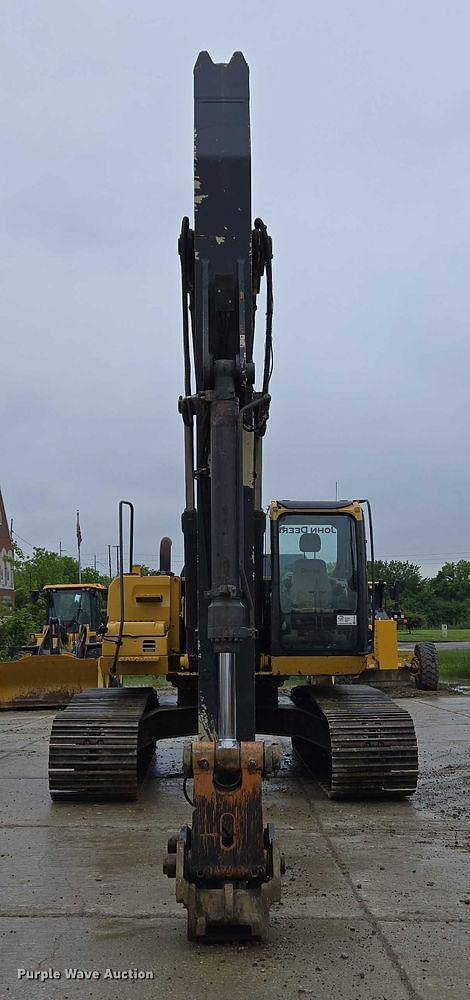 Image of John Deere 250G LC equipment image 1