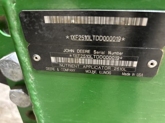 Image of John Deere 2510L equipment image 3