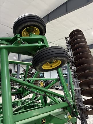 Image of John Deere 2623 equipment image 2