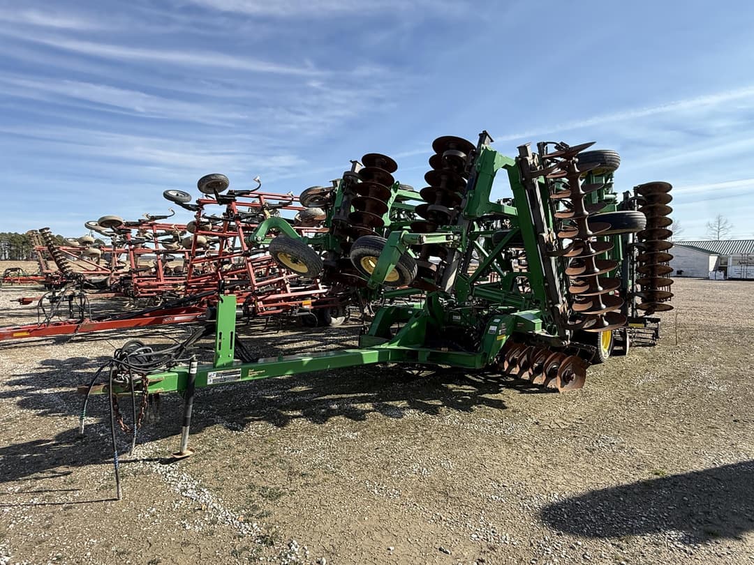 Image of John Deere 2623 Primary image