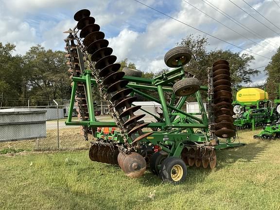 Image of John Deere 2623 equipment image 2
