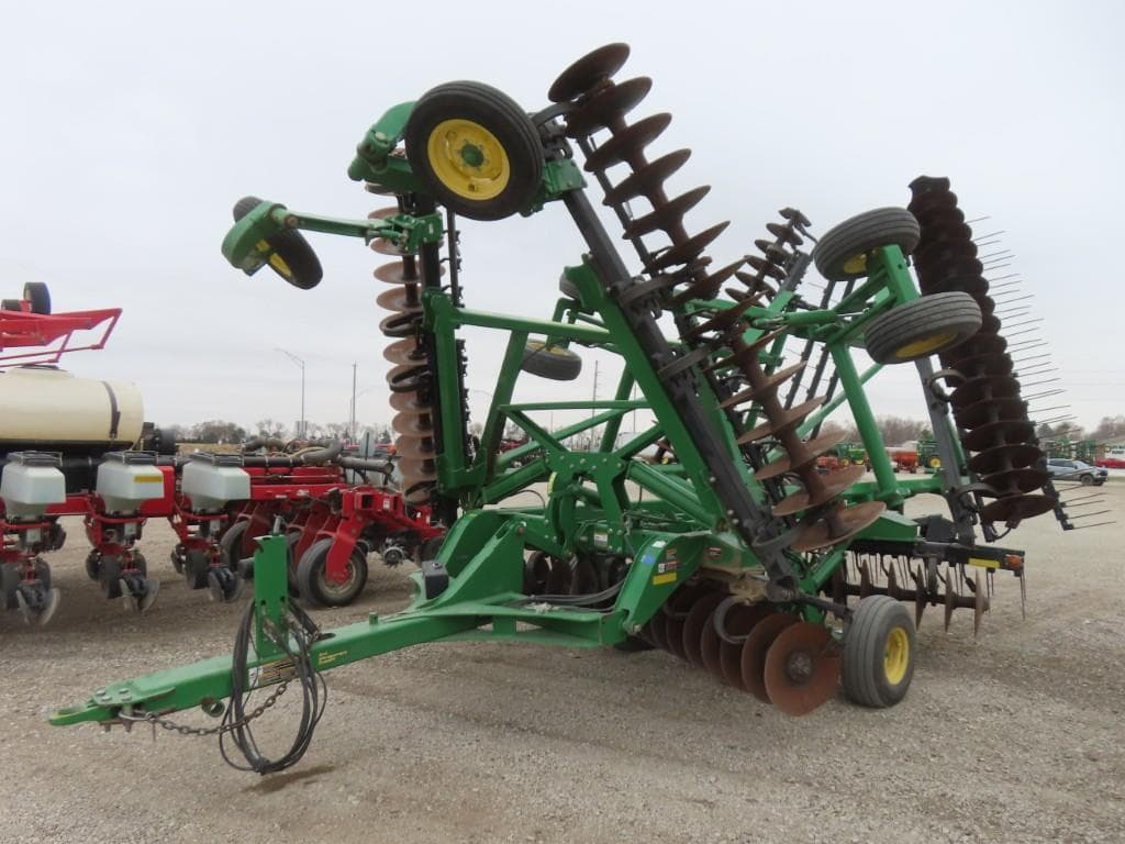 Image of John Deere 2623 Primary image