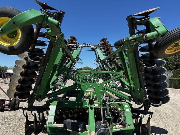 Image of John Deere 2623 equipment image 3