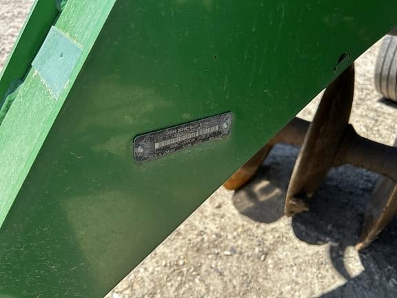 Image of John Deere 2623 equipment image 4
