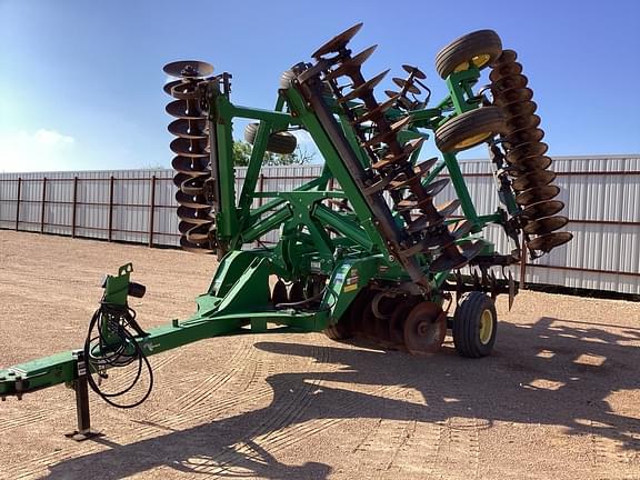 Image of John Deere 2623 equipment image 3