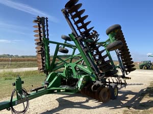 2013 John Deere 2623 Image